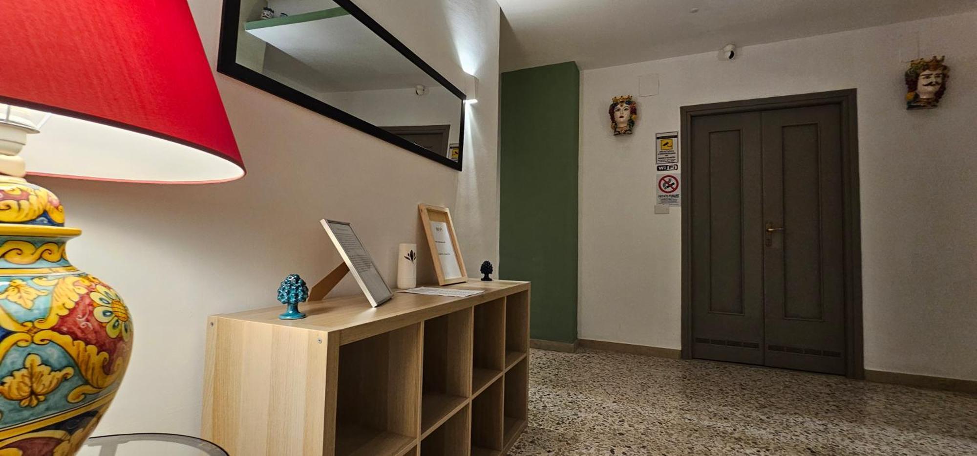 Palermo Belmonte Florio Apartment ภายนอก รูปภาพ