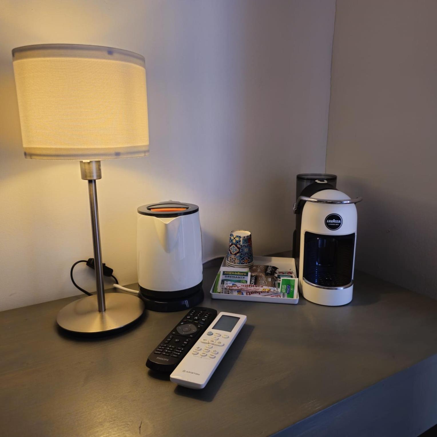 Palermo Belmonte Florio Apartment ภายนอก รูปภาพ